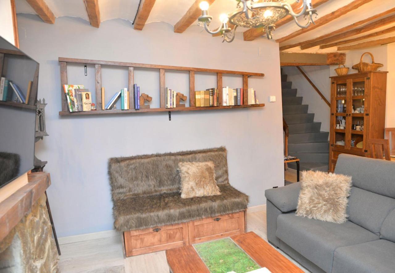Апартаменти Triplex Rustico-Moderno Hasta 18 Plazas - Pobla De Lillet Ла-Побла-да-Лільєт Екстер'єр фото