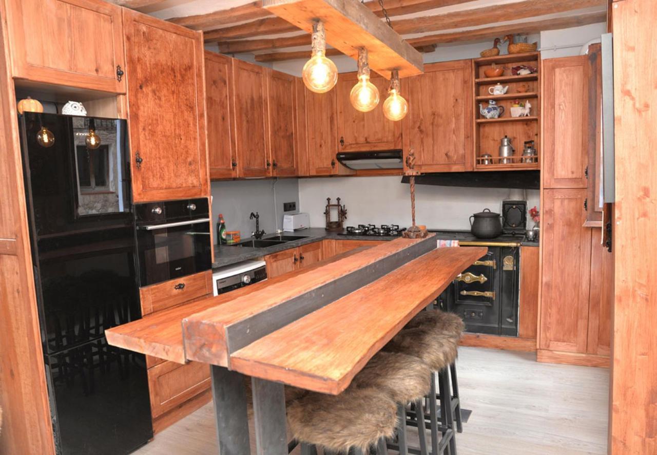 Апартаменти Triplex Rustico-Moderno Hasta 18 Plazas - Pobla De Lillet Ла-Побла-да-Лільєт Екстер'єр фото