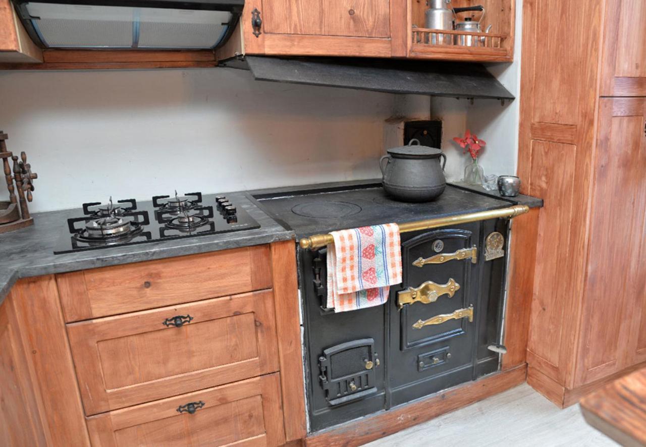 Апартаменти Triplex Rustico-Moderno Hasta 18 Plazas - Pobla De Lillet Ла-Побла-да-Лільєт Екстер'єр фото